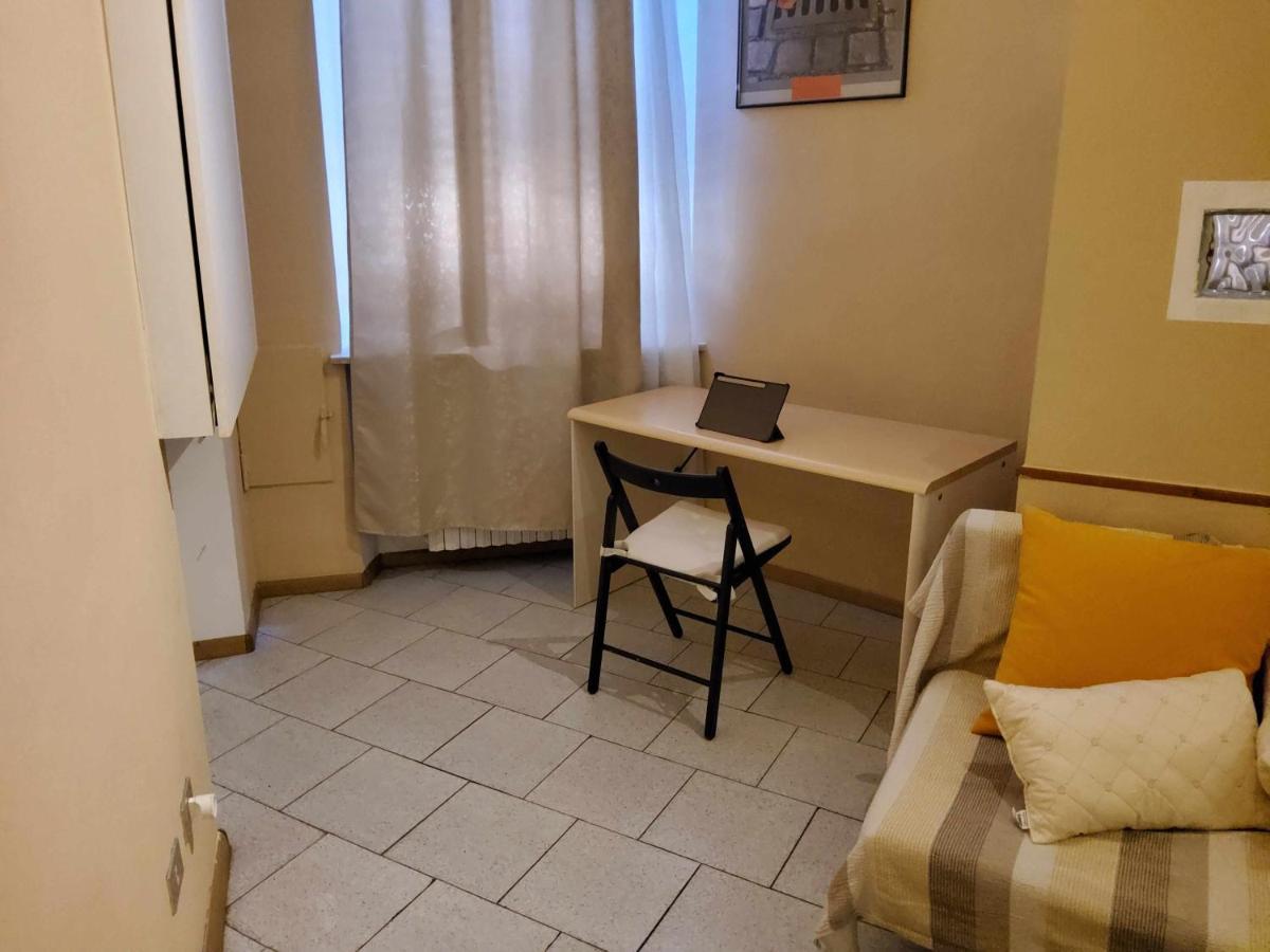 Antica Casa Oddone Apartman Asti Kültér fotó