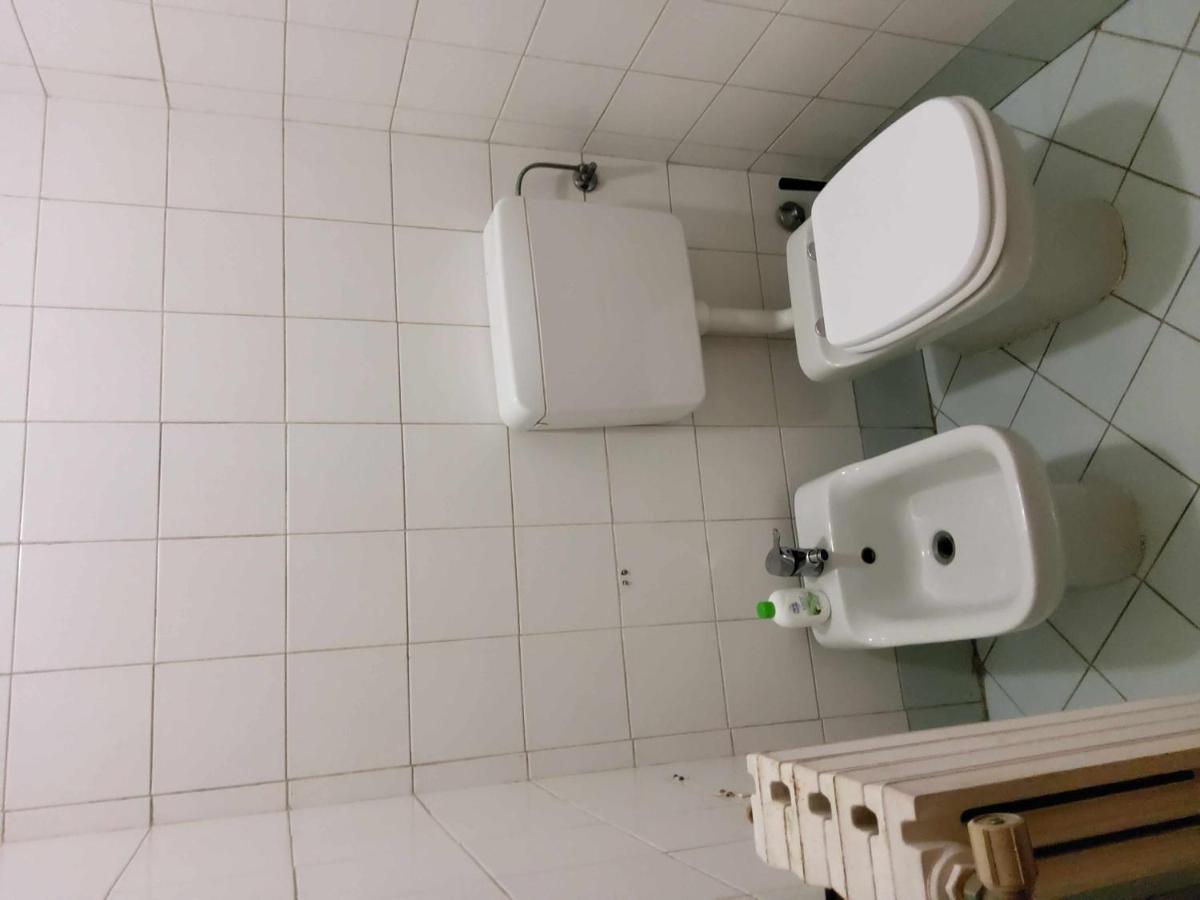 Antica Casa Oddone Apartman Asti Kültér fotó